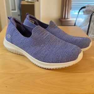 Skechers Ultra Flex - Harmonious - Size 9 - EUC